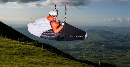 Advance WEIGHTLESS
